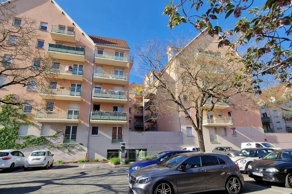 Appartement Les Capucins - Centre - Parking Inclus *